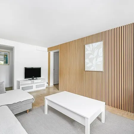 Le Jardin - 3 Piece - Parking - & Paris *